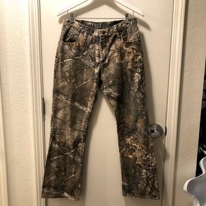 WRANGLER PRO GEAR REALTREE CAMO PANTS. 32x31